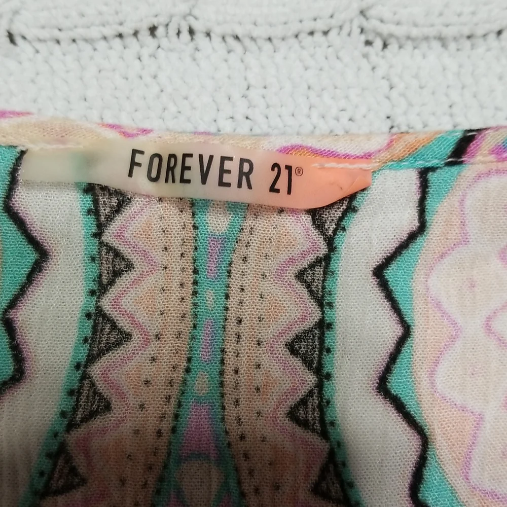 Forever21 Boho Aztec Printed Beach Cover Up - Picture 9 of 10